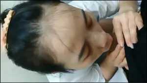 Em gái quảng nam lén lút liếm mút cho em gái trong phòng tắm