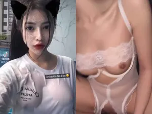 Xxx em uyên thỏ vú ngon dâm đãng
