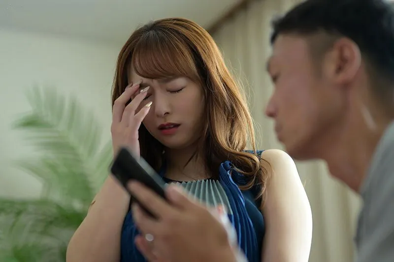 Vợ sốc khi người chồng tâm sự về ước muốn nhìn bà xã bị người khác địt